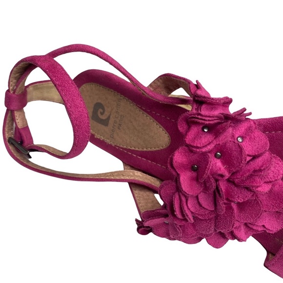 Vintage: Pierre Cardin ♚ Suede Floral Embellish Platform Wedge Sandals ♚ Magenta - Picture 12 of 16